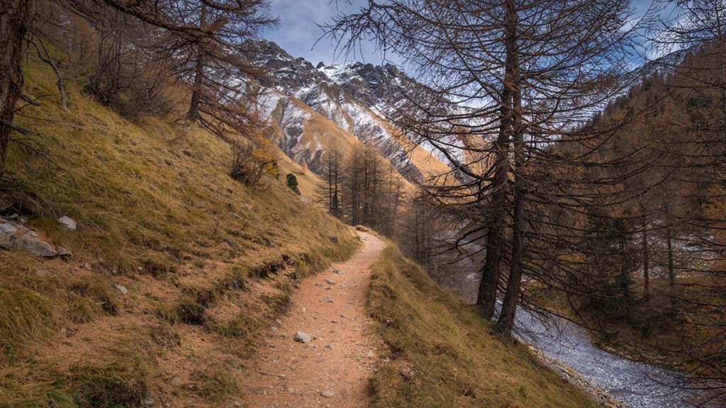 Val Trupchun Hiking Trail
